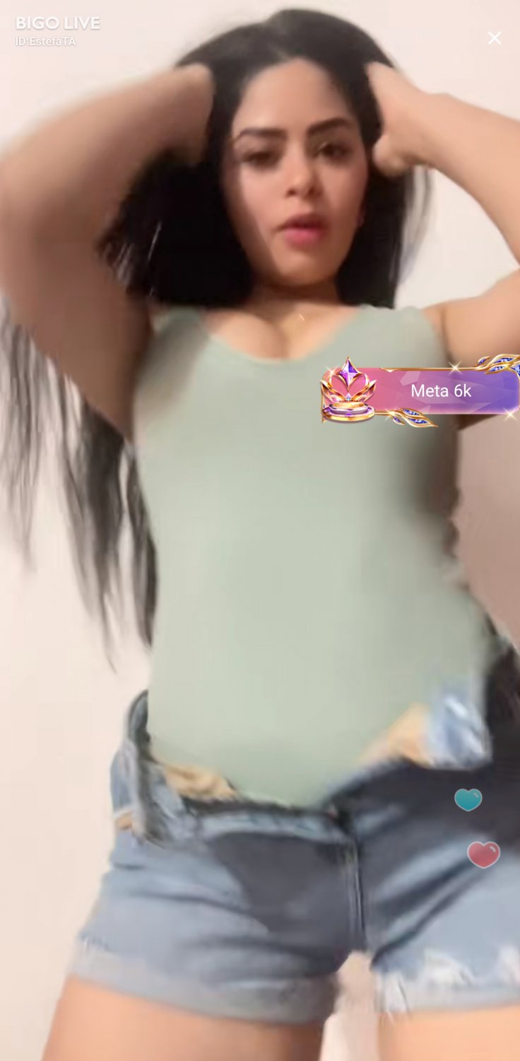 Screenshot_20240203_022321_BIGO LIVE #cOHAy2IT
