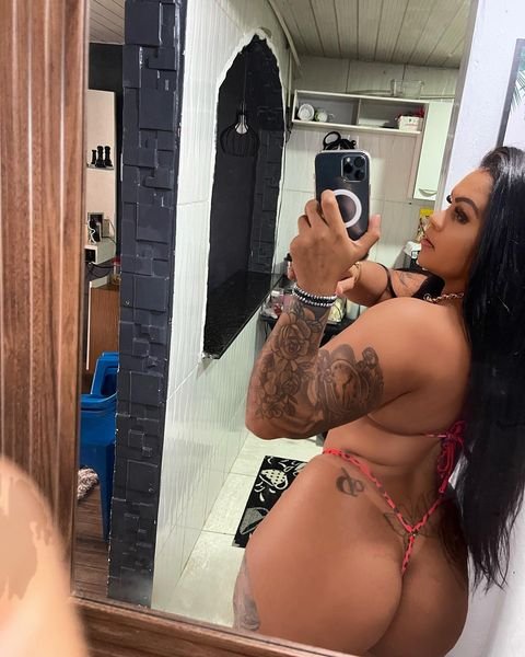 Karyna Magiolli #2gltqdZZ