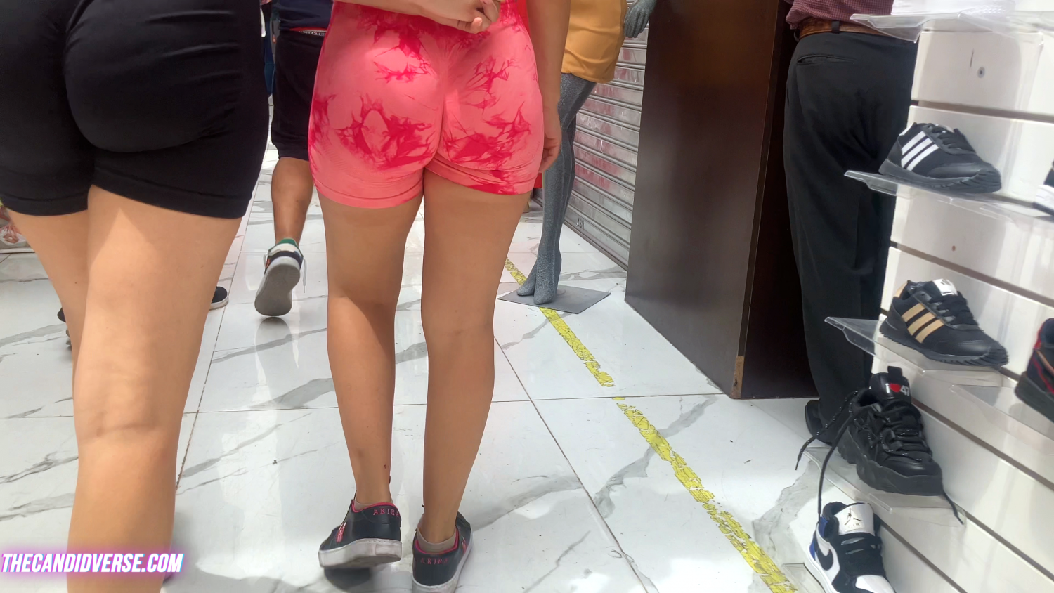 Lesbianas ? Dos culazos argentos! #LomSRTwF