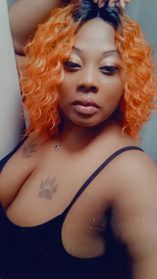 Freaky Auntie W/ Big Titties & A Tongue Ring. I Would Not Pull Out 129 #bThyBp1X