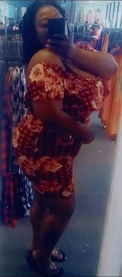 Freaky Auntie W/ Big Titties & A Tongue Ring. I Would Not Pull Out 129 #gN0sqPZ6