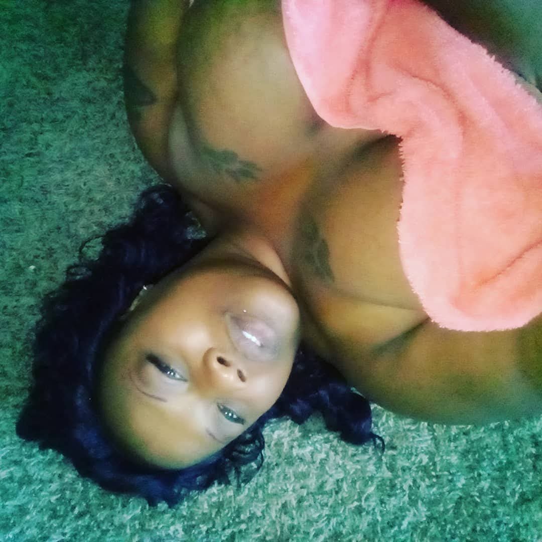 Freaky Auntie W/ Big Titties & A Tongue Ring. I Would Not Pull Out 129 #vCmSPgSx