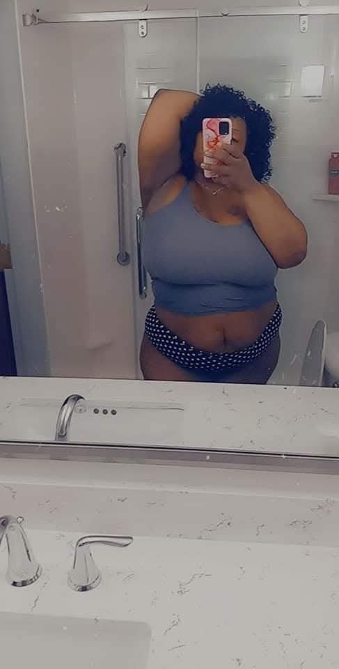 Freaky Auntie W/ Big Titties & A Tongue Ring. I Would Not Pull Out 129 #wnGbebYD